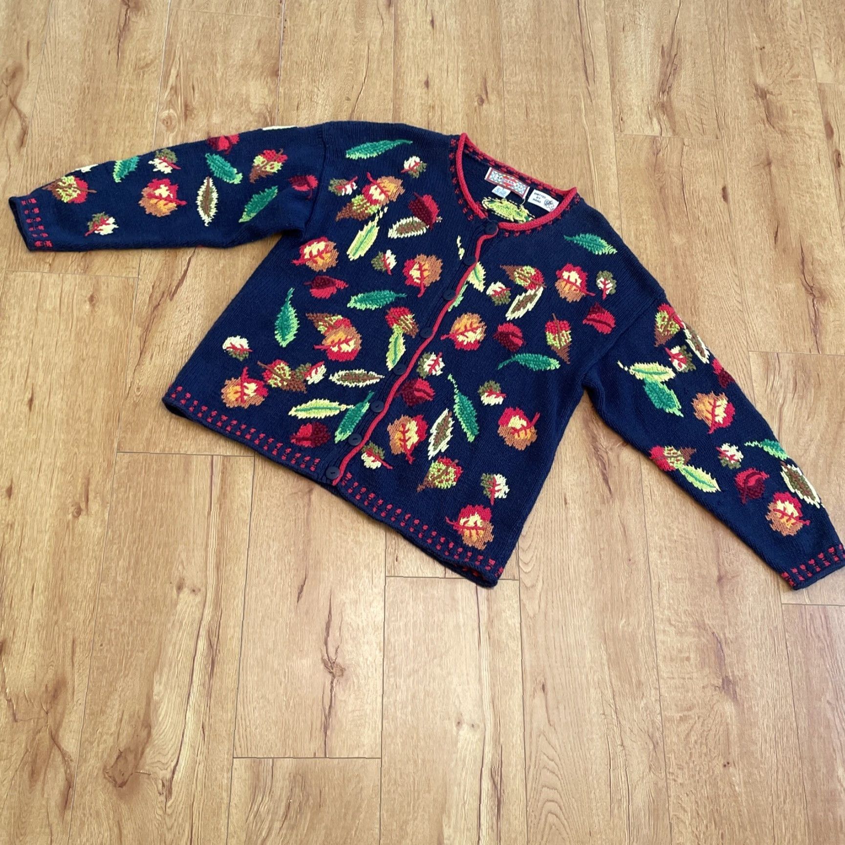 Vintage VINTAGE Cardigan Bay Sweater Women Small Navy Hand Knit Fall Autumn Leaf Cottage Cardigan Bay Women Small Navy Hand Knit Fall Autumn Leaf Cottage Size S / US 4 / IT 40 - 2 Thumbnail