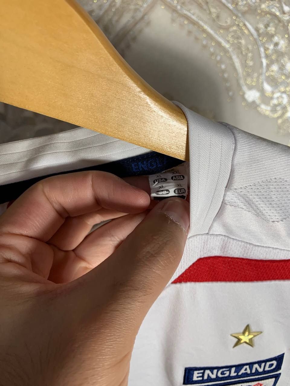 Umbro × Vintage VERY RARE UMBRO ENGLAND RETRO SOCCER JERSEY BLOKECORE Y2K Size US XL / EU 56 / 4 - 5 Thumbnail