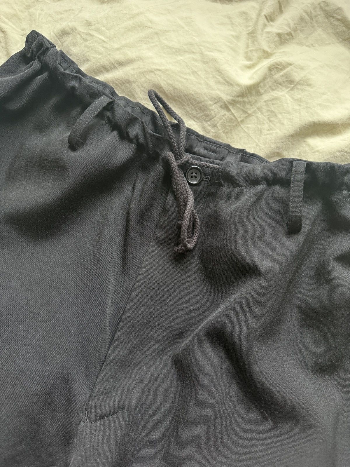 Yohji Yamamoto 24SS Black gabardine wool string pants Size US 34 / EU 50 - 3 Thumbnail