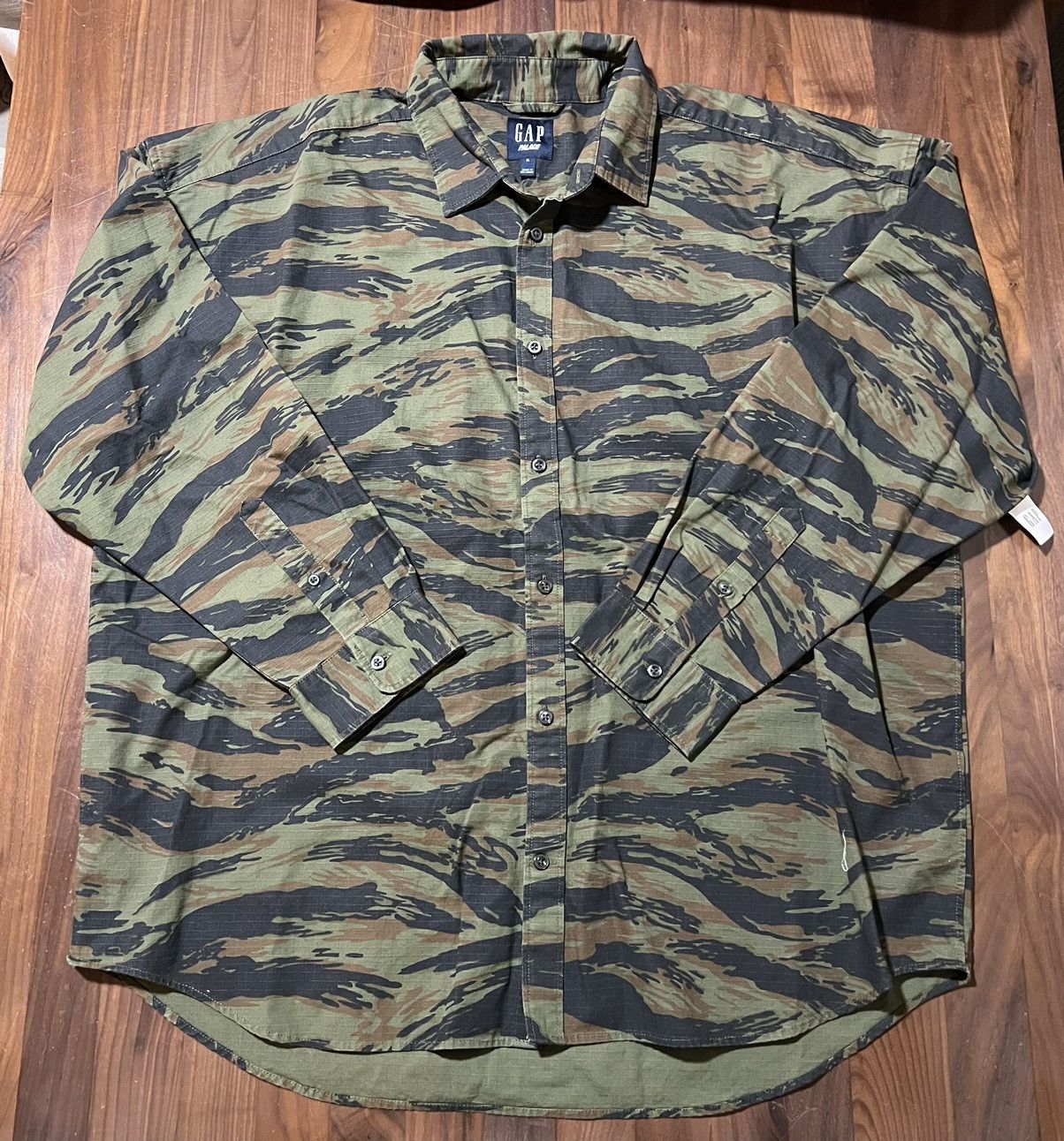 Gap Palace Gap Oxford Drop Shoulder Loose Fit Camo Green | Grailed