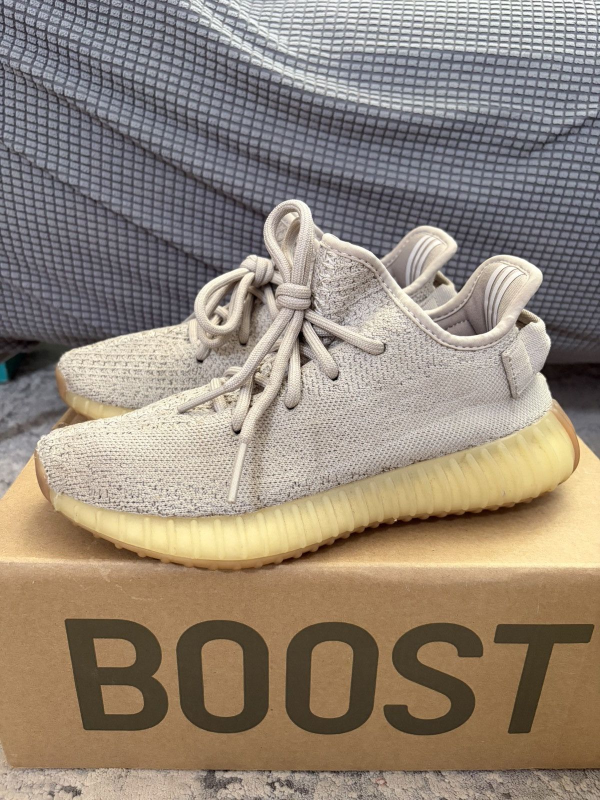 Yeezy Yeezy Boost 350 V2 Sesame 2018 Size US 5.5 / IT 35.5 - 1 Thumbnail