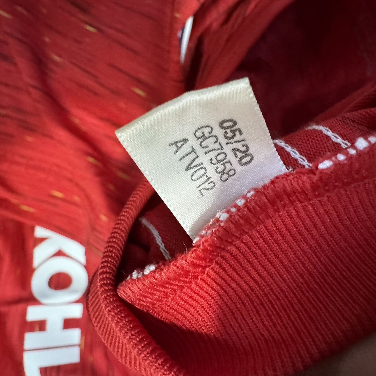 Adidas Manchester united 20/21 home shirt #18 B.Fernades Size US M / EU 48-50 / 2 - 9 Thumbnail