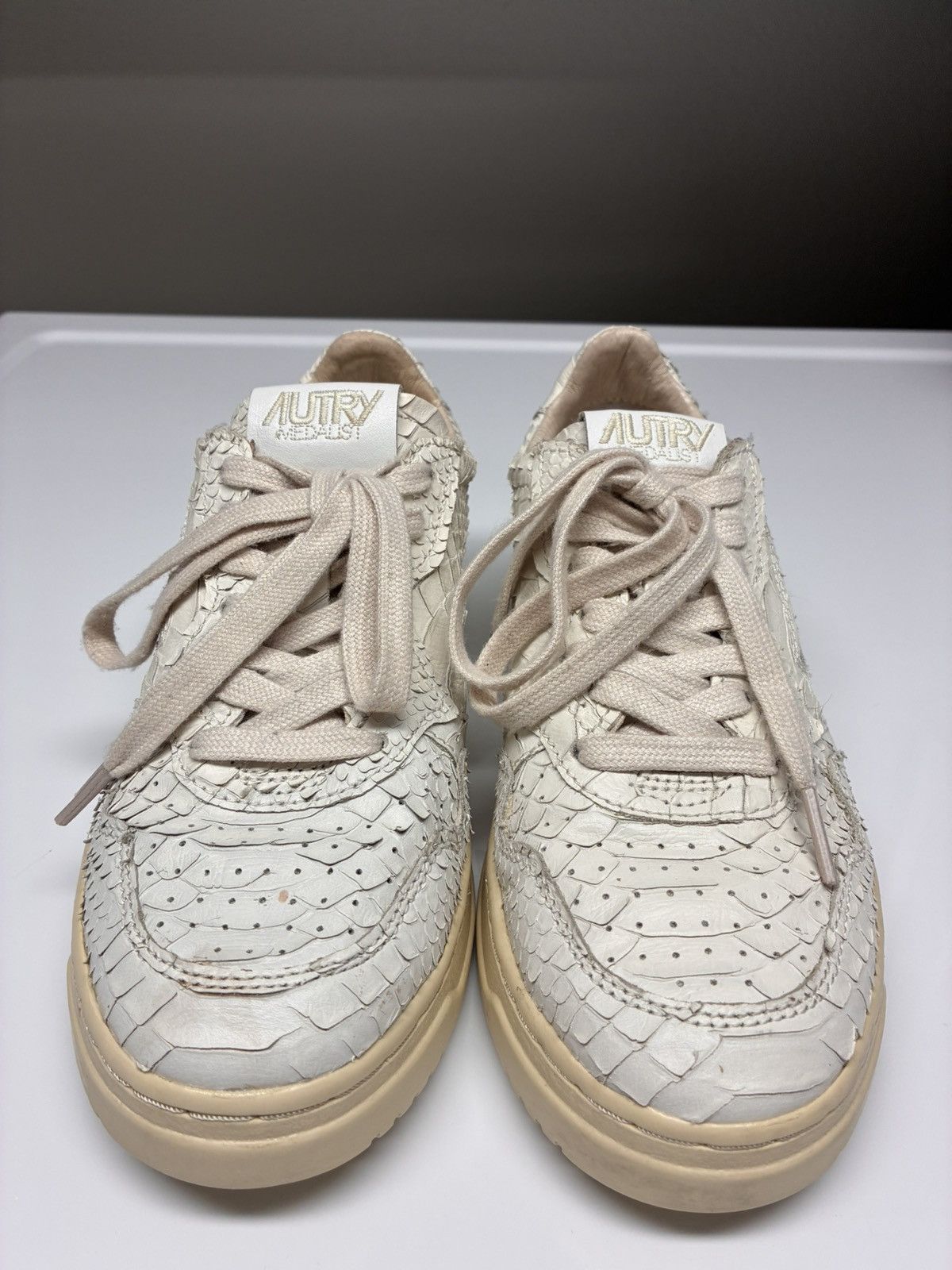 AUTRY Autry Medalist Sneakers Python Print Leather Size 38 US 8 Size US 8 / IT 38 - 2 Thumbnail