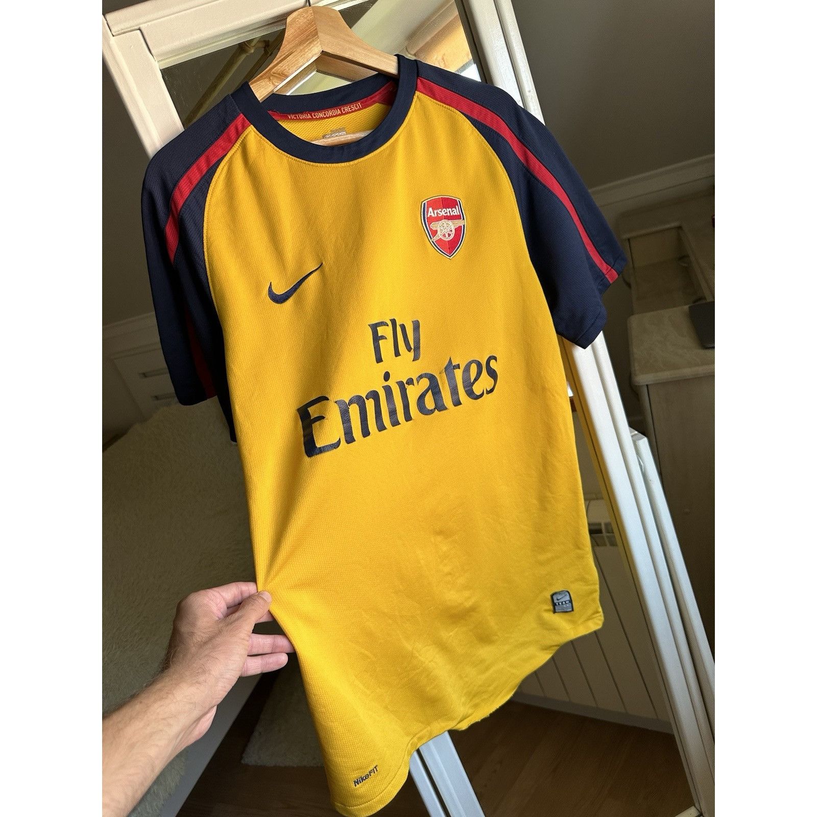 Nike ARSENAL LONDON 2008 2009 AWAY FOOTBALL SHIRT SOCCER JERSEY N Size US M / EU 48-50 / 2 - 5 Thumbnail