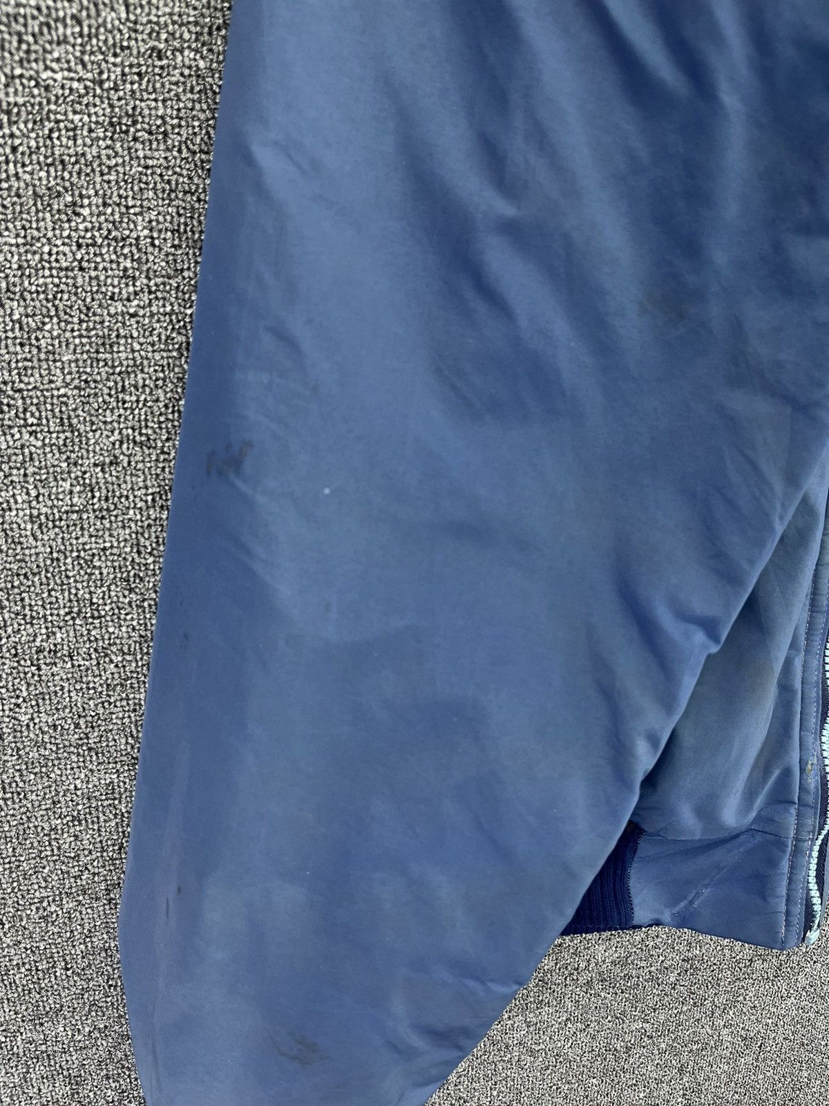 Patagonia Vintage Patagonia Trashed Varsity Bomber Style Jacket Size US L / EU 52-54 / 3 - 12 Thumbnail
