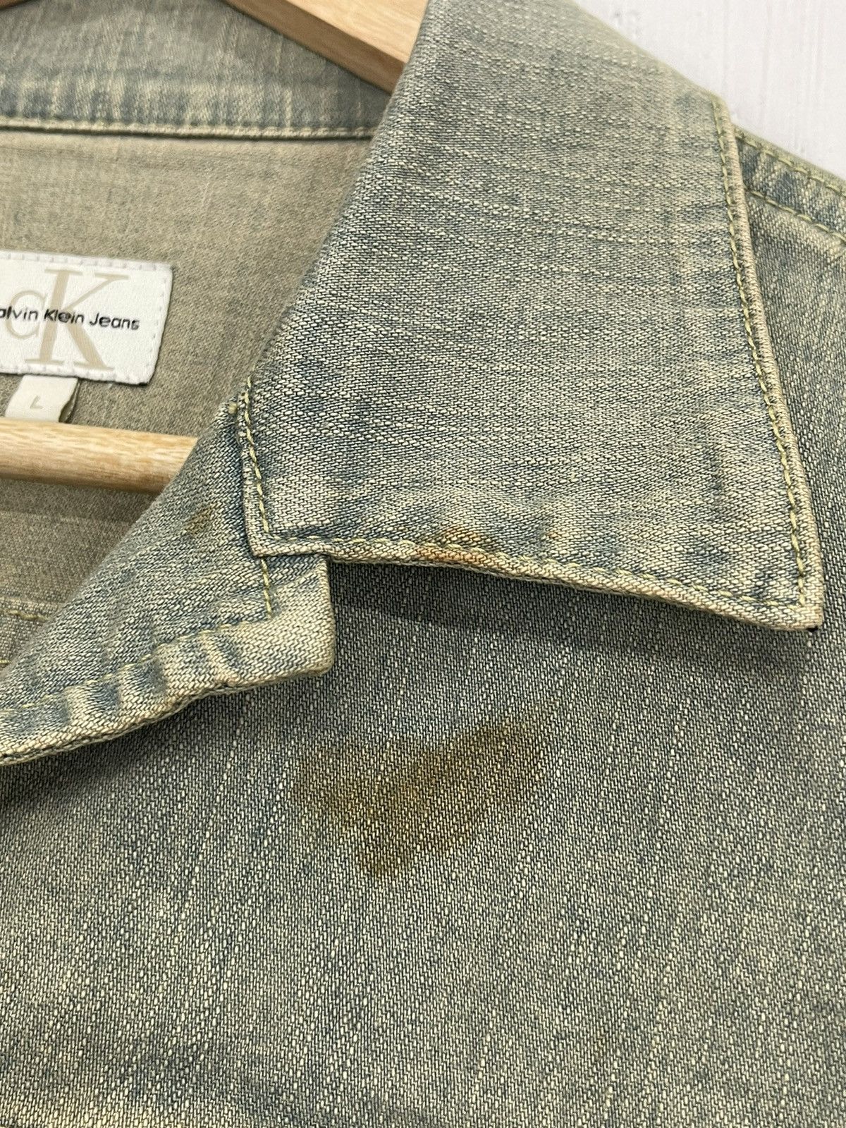 Calvin Klein Vintage 00's Calvin Klein Mudwash Zip Front Jackets Denim Size US L / EU 52-54 / 3 - 14 Thumbnail