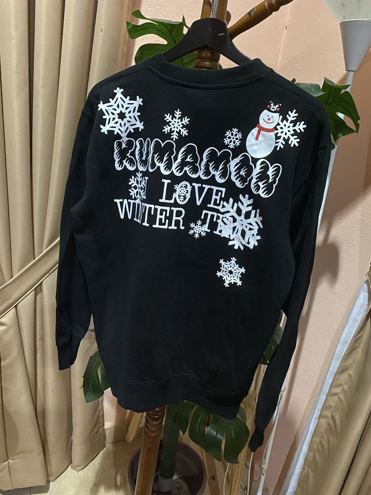 Japanese Brand Vintage Kumamon Japan Winter Sweatshirt Black Medium - Cute Size US M / EU 48-50 / 2 - 8 Thumbnail