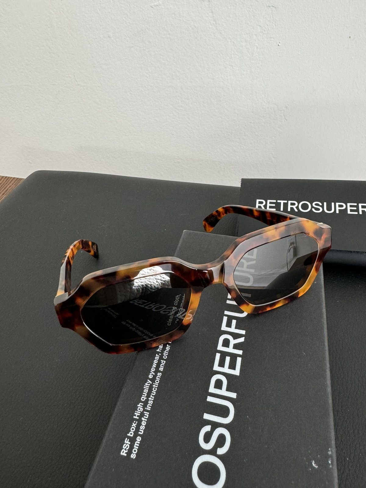 Retrosuperfuture Retrosuperfuture Pooch sunglasses - tortoise shell Size ONE SIZE - 2 Thumbnail