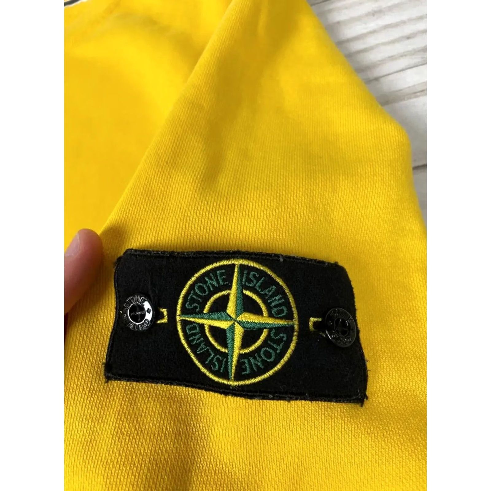 Stone Island VINTAGE Stone Island Sweatshirt Men 2XL Yellow Shirt Mens Size 2XL Cotton Logo Size US XXL / EU 58 / 5 - 7 Thumbnail