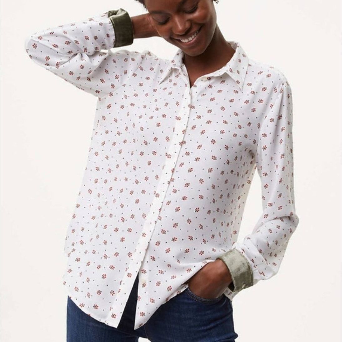 Loft Loft White Floral Button-Down Blouse - Size XSP Size XS / US 0-2 / IT 36-38 - 1 Thumbnail
