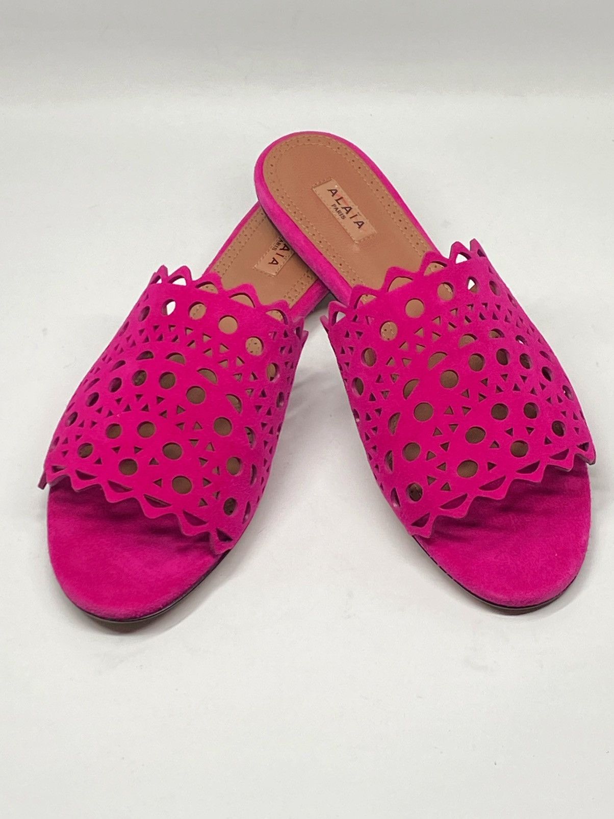 Alaia Alaia Vienne Suede Flat Sandals size 39 Size US 9 / IT 39 - 3 Thumbnail