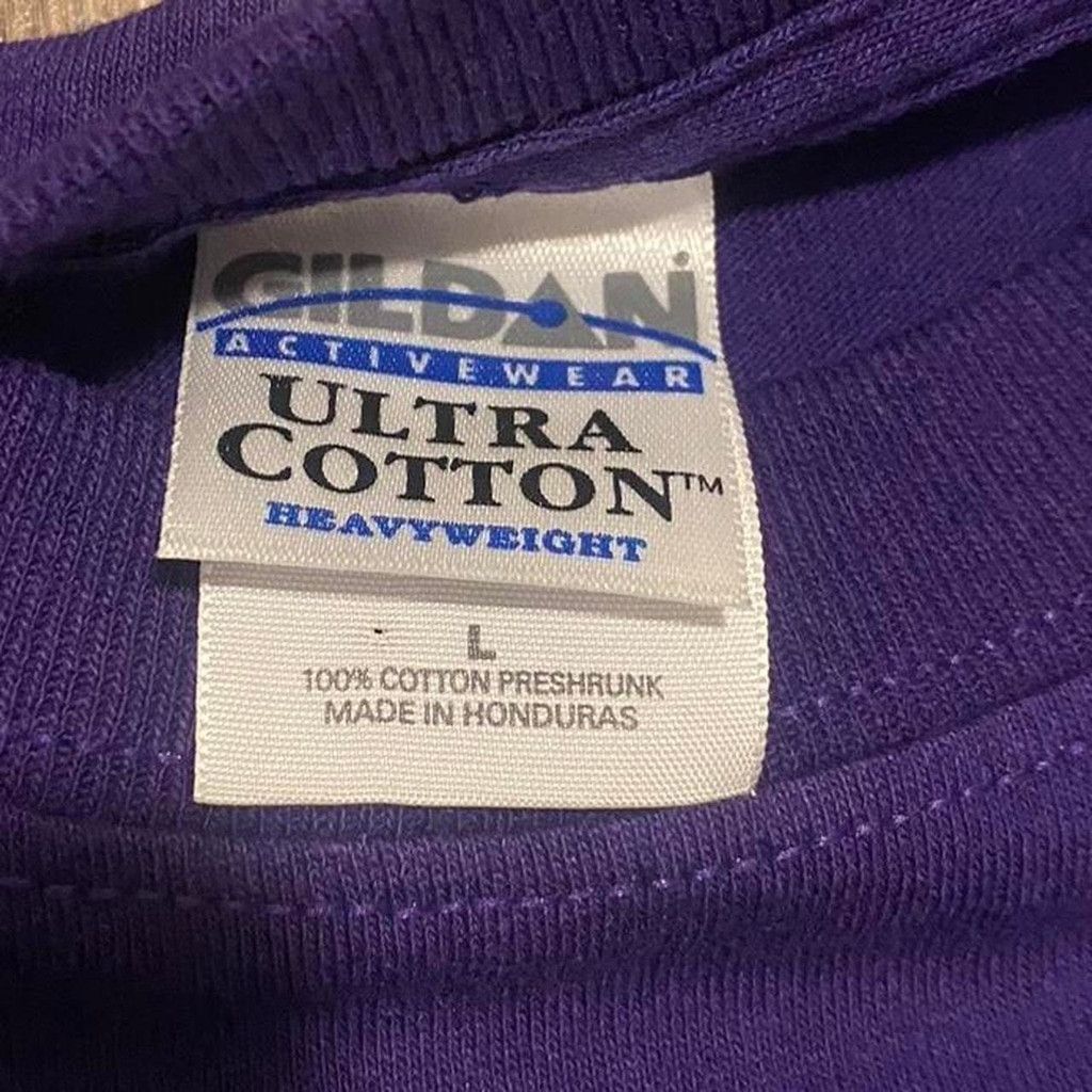 Gildan Cat graphic vtg tee size L Message for any questions Size US L / EU 52-54 / 3 - 3 Thumbnail