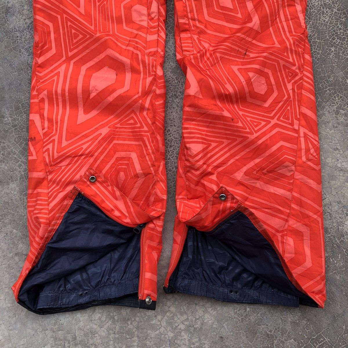 Volcom VOLCOM Thermonite Fullprint Ski Tourist Pants Size US 33 - 7 Thumbnail