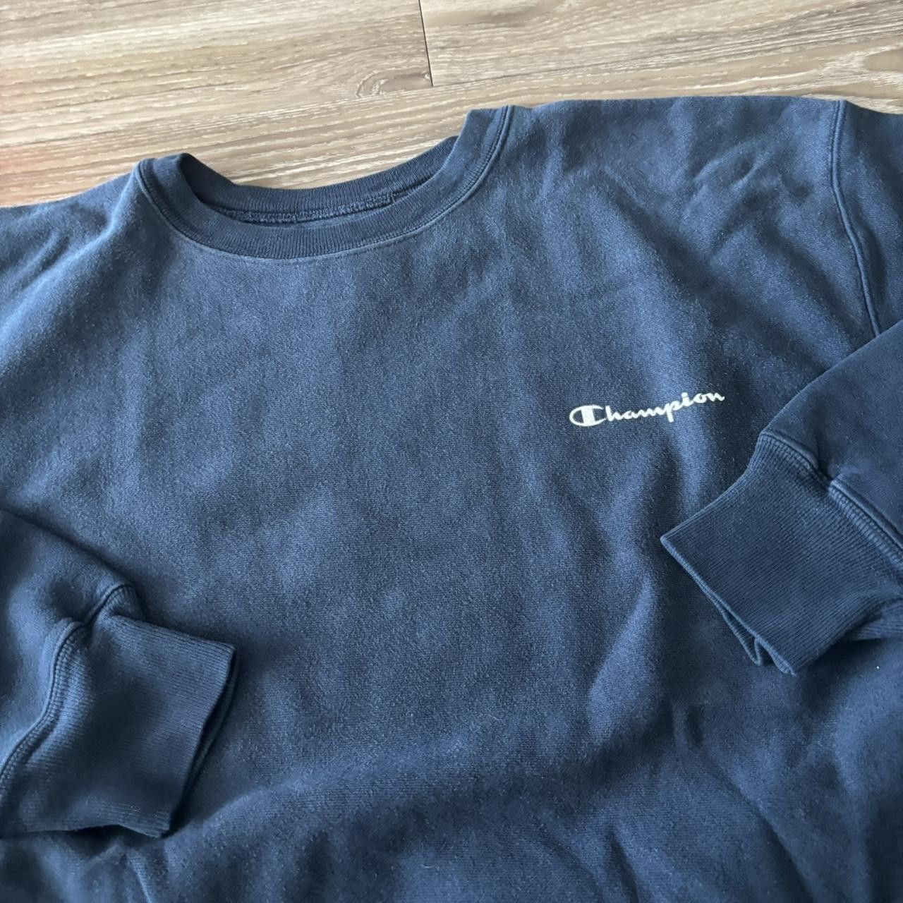 Champion Crazy Vintage 90s Navy Blue Champion Reverse Weave Essential Crewneck! Size XL Size US XL / EU 56 / 4 - 5 Thumbnail