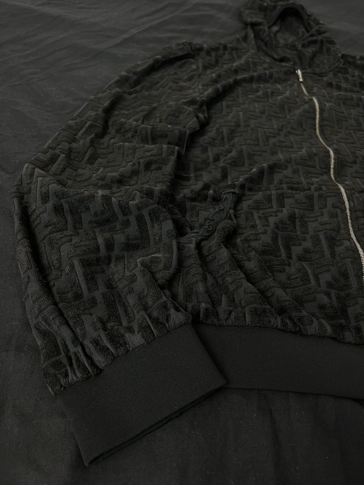 Fendi Fendi Suit Full-Zip Hoodie Pants Vintage Very Rare Size M / US 6-8 / IT 42-44 - 9 Thumbnail