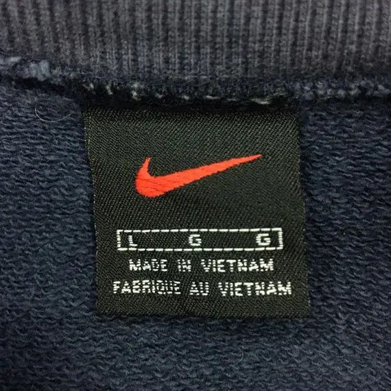 Nike Vtg 90' NIKE Center Logo Swoosh Sweatshirt Pullover Size US L / EU 52-54 / 3 - 7 Thumbnail
