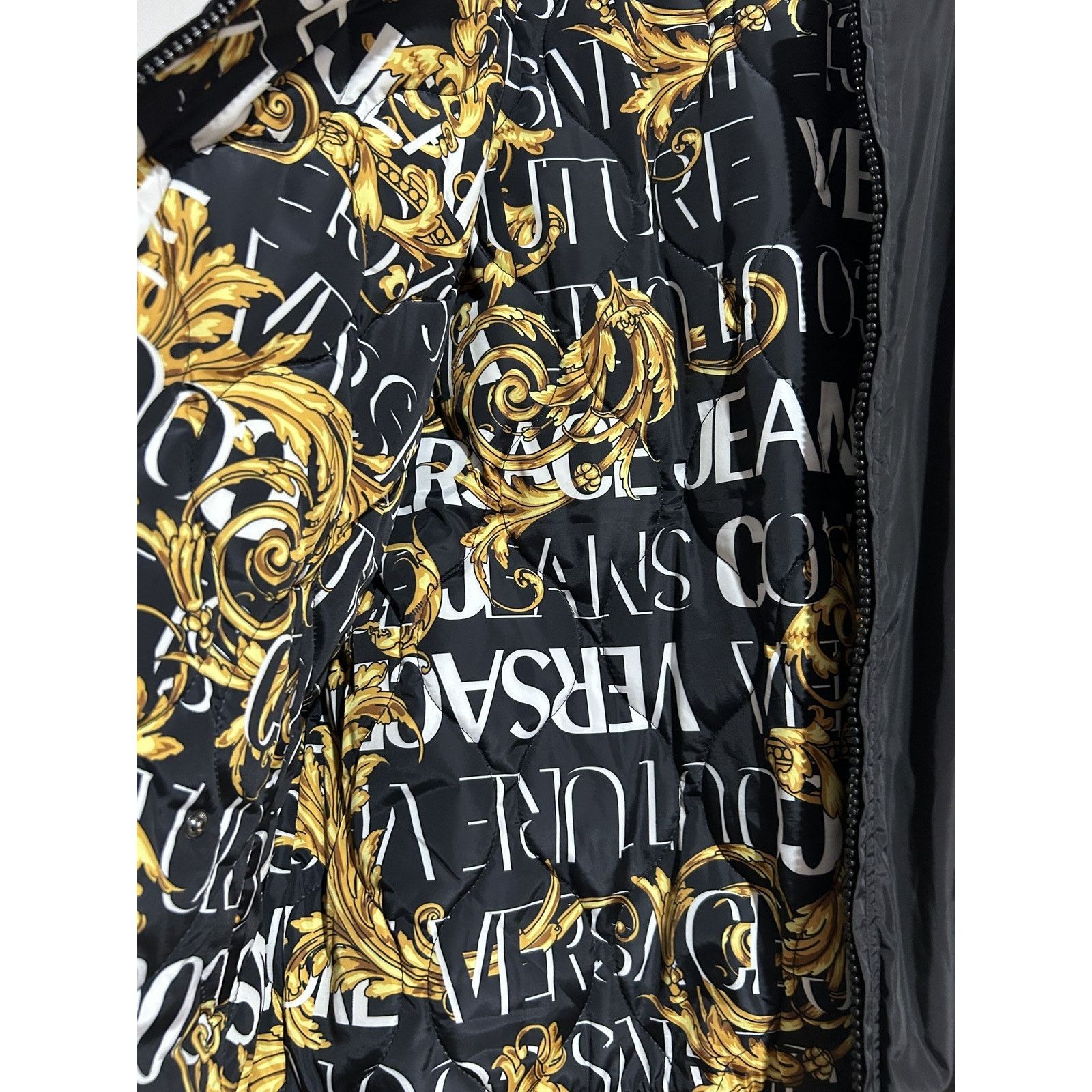 Versace VERSACE JEANS COUTURE BLACK REVERSIBLE BOMBER JACKET Size US XL / EU 56 / 4 - 4 Thumbnail