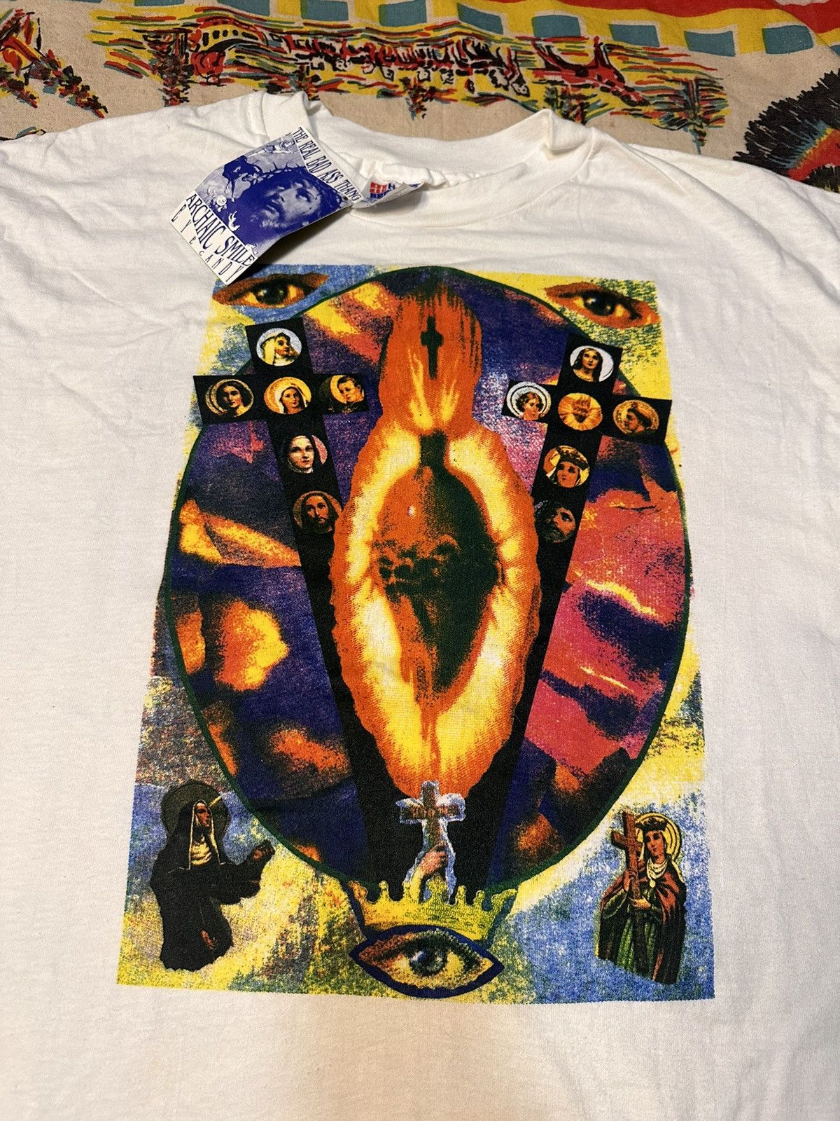 Vintage Vintage Archaic Smile Sacred Heart T shirt Size US XL / EU 56 / 4 - 2 Thumbnail