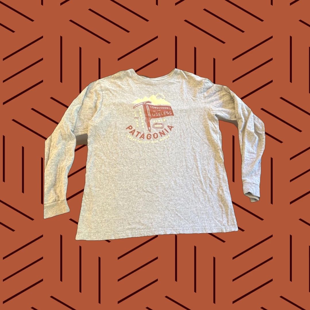 Patagonia VINTAGE Patagonia Shirt L Men's Gray Cotton Knit Logo 1973 Conquerors Of The Useless Since 1973 L/S Shirt Size US L / EU 52-54 / 3 - 1 Thumbnail