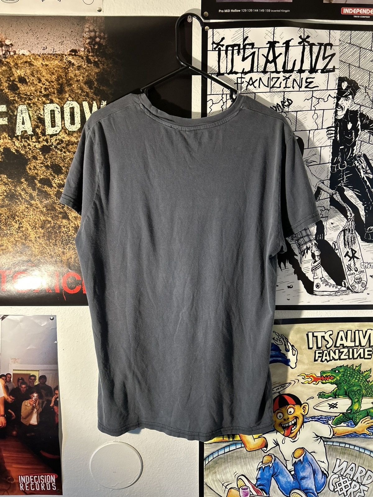 Metallica 2016 vintage Metallica damage inc skull tee Size US M / EU 48-50 / 2 - 2 Thumbnail