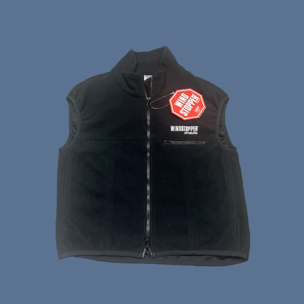 Vintage Gore Wind Stopper Black Fleece Zipper Vest Womens XS Shirt Vest Casual Womens XS Black Gore Wind Stopper Fleece Zipper Vest Size XS / US 0-2 / IT 36-38 - 1 Thumbnail