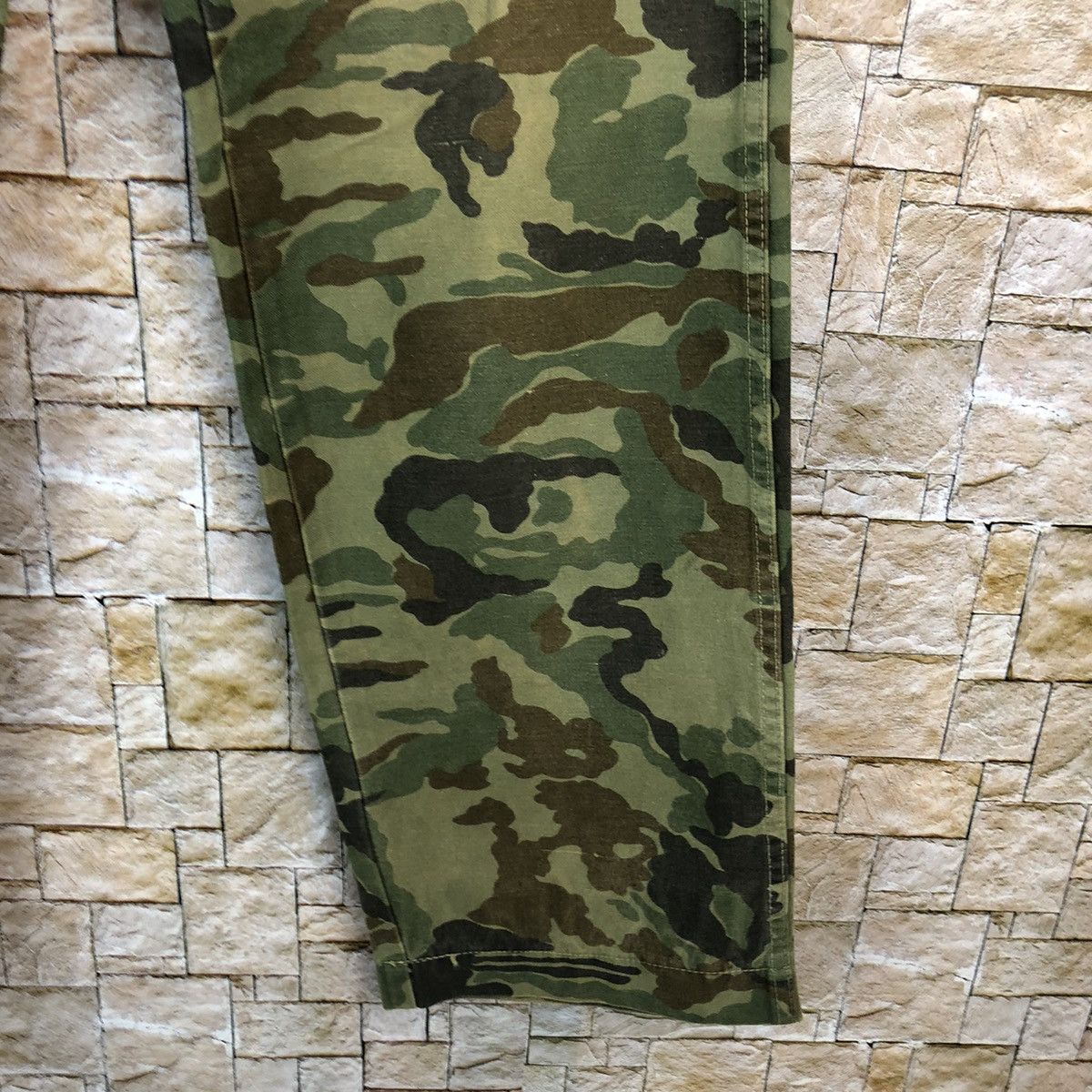 Japanese Brand Even River Green Camo Cargo Multipocket Pants #A625 Size US 31 - 13 Thumbnail