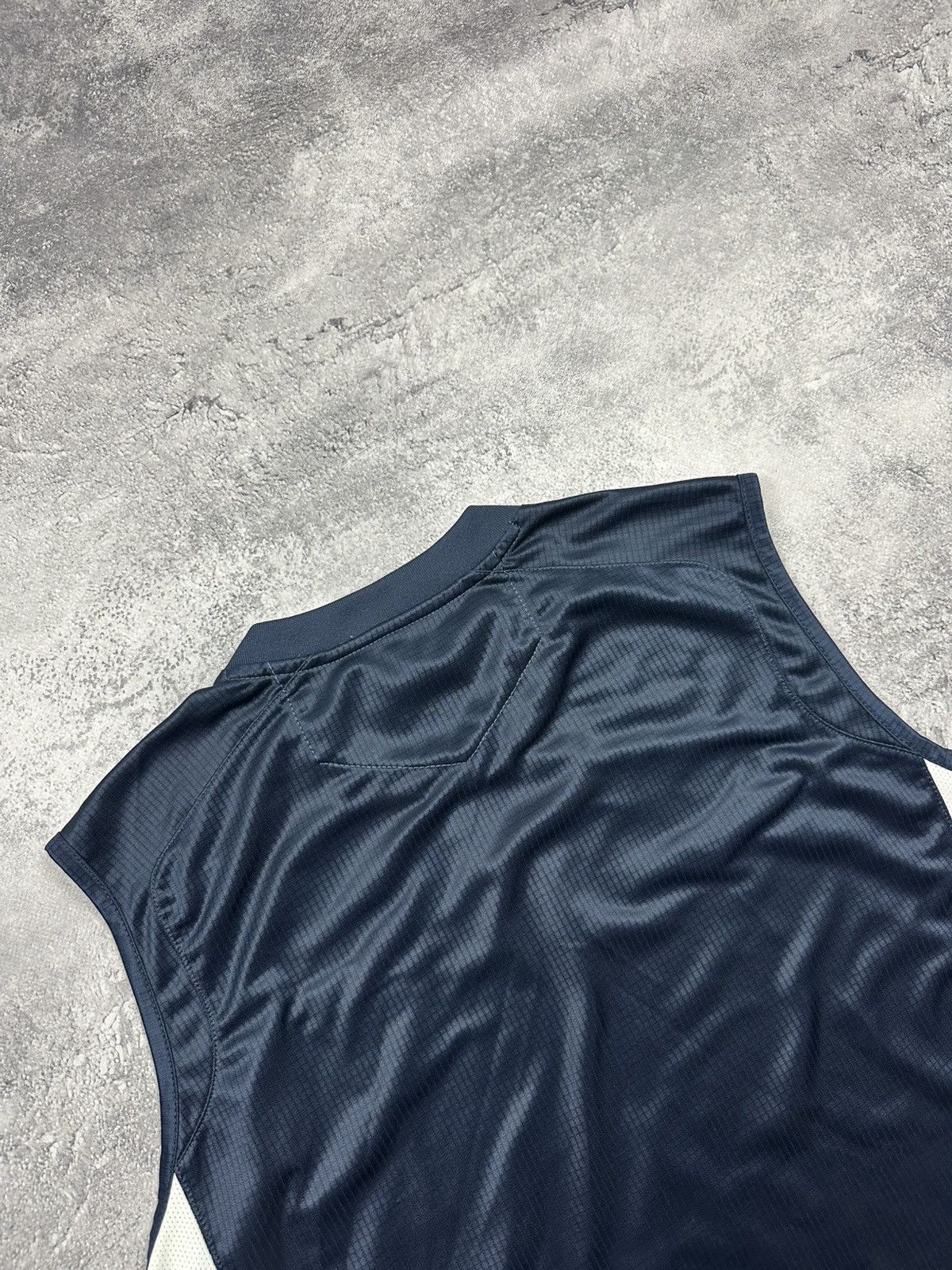 Umbro Vintage Y2K Umbro England Tank Top Soccer Jersey Mesh Size US XL / EU 56 / 4 - 14 Thumbnail