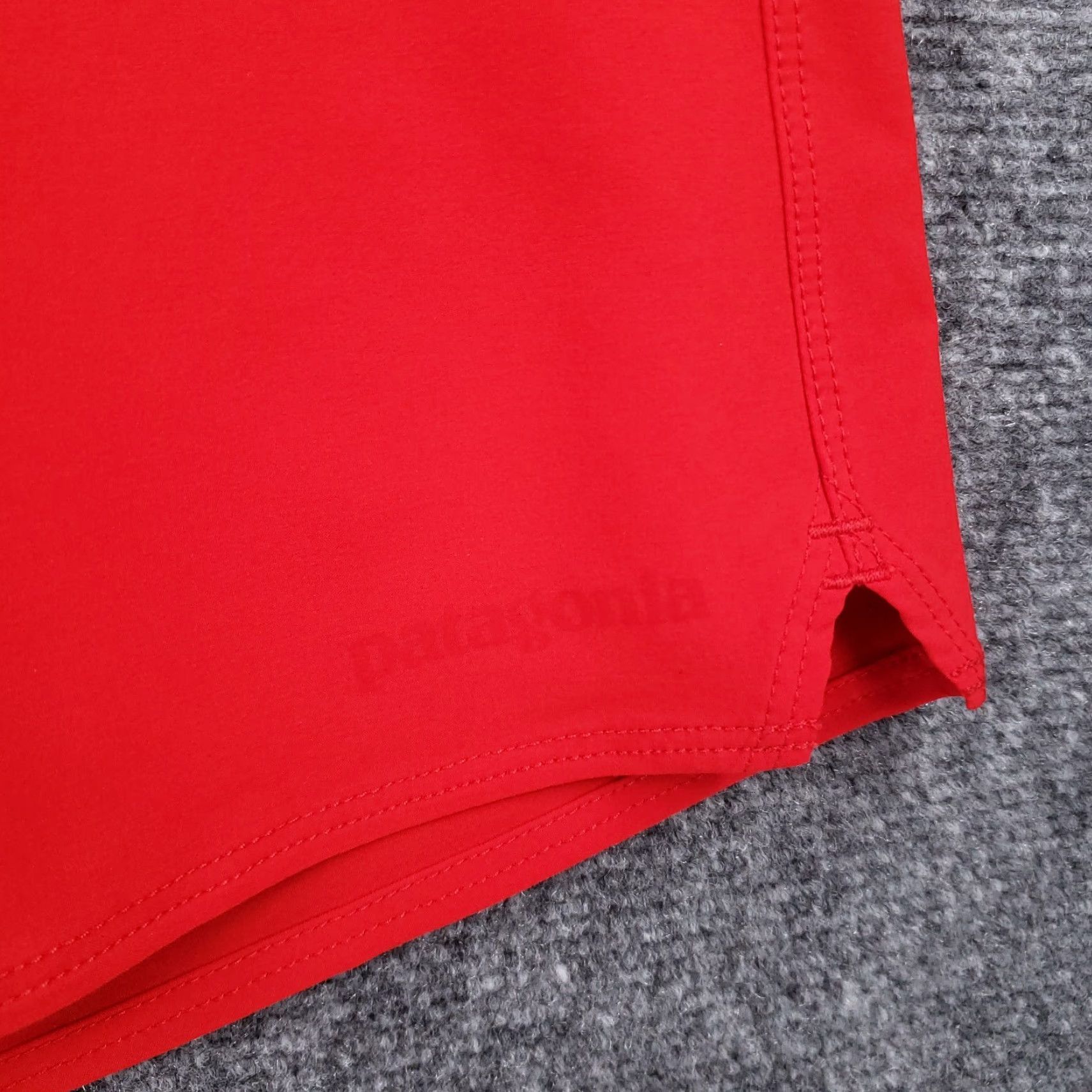 Patagonia Patagonia Men Trunks 38 Red Solid Drawstring Marine Surf Bathing Suit BottomImage Size 38R - 5 Thumbnail
