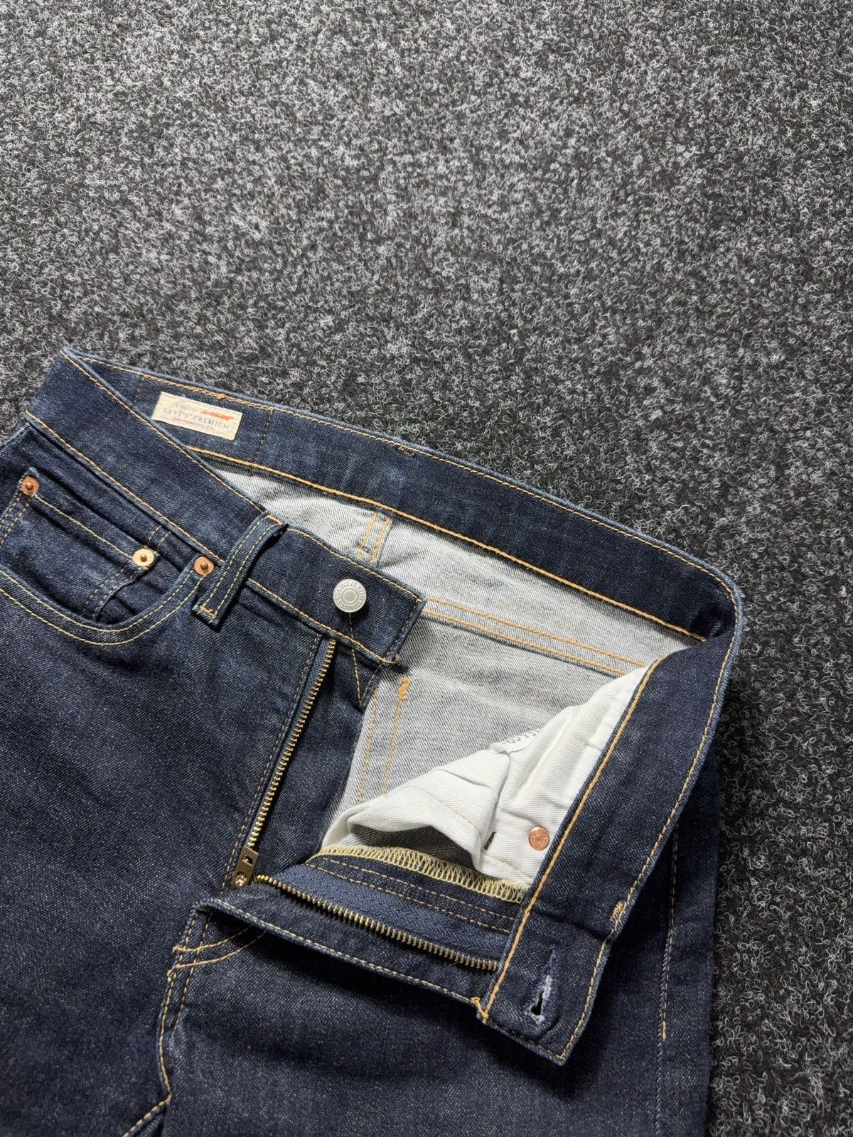 Levi's 00s Levis 510 USA Western Skinny Taper Raw Denim Jeans W31 Size US 31 - 7 Thumbnail