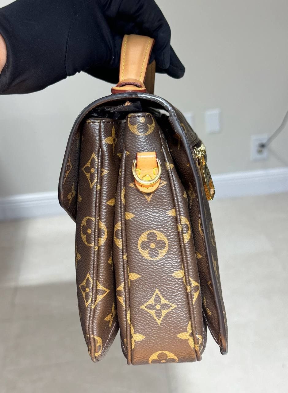 Louis Vuitton Authentic Louis Bag Vuitton Pochette Métis Monogram M44875 Size ONE SIZE - 3 Thumbnail