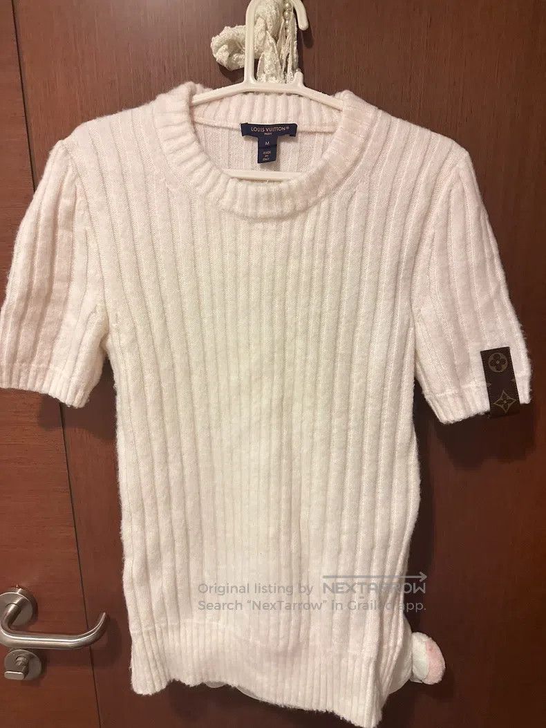 Louis Vuitton Wool top sweater