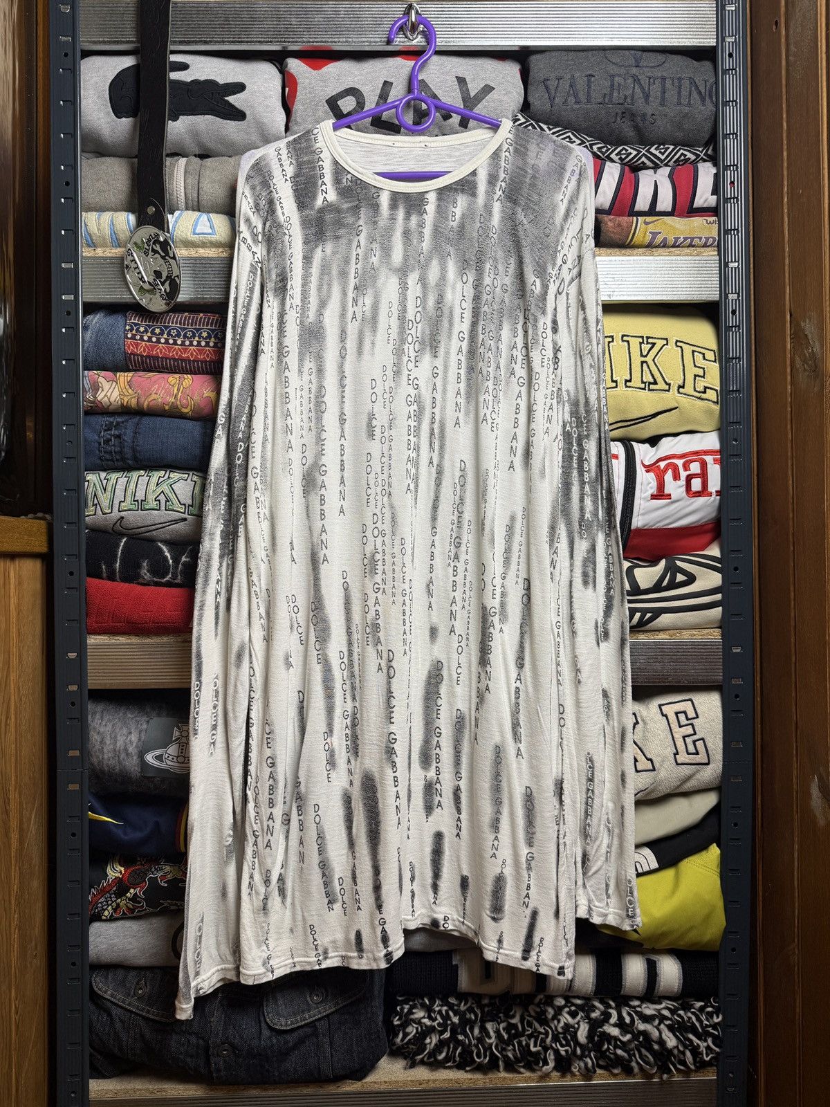 Dolce & Gabbana Vintage Dolce & Gabanna Y2K Over Print Logo Avant Garde Tee Size US L / EU 52-54 / 3 - 1 Thumbnail