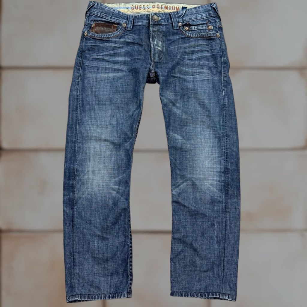 Guess Premium Jeans Women's 33 Blue Medium Wash Button Fly Straight Whiskered Jefferson?