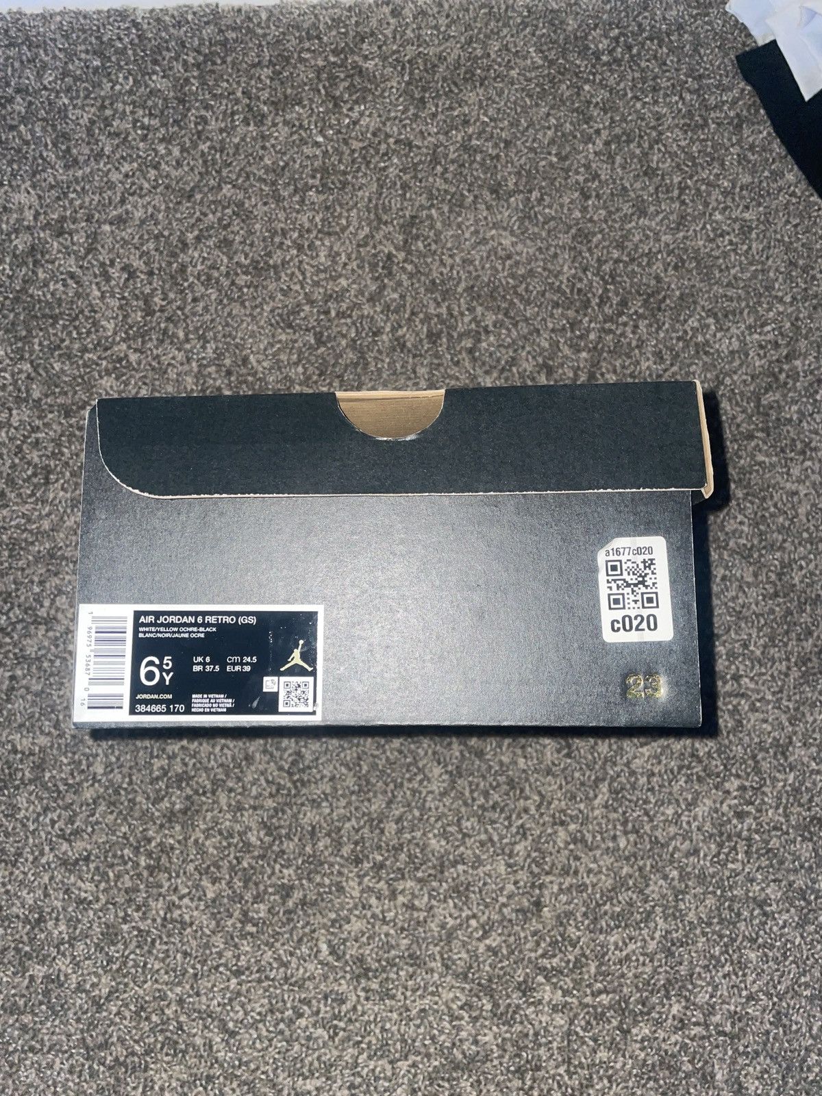 Jordan 6 Yellow Ochre