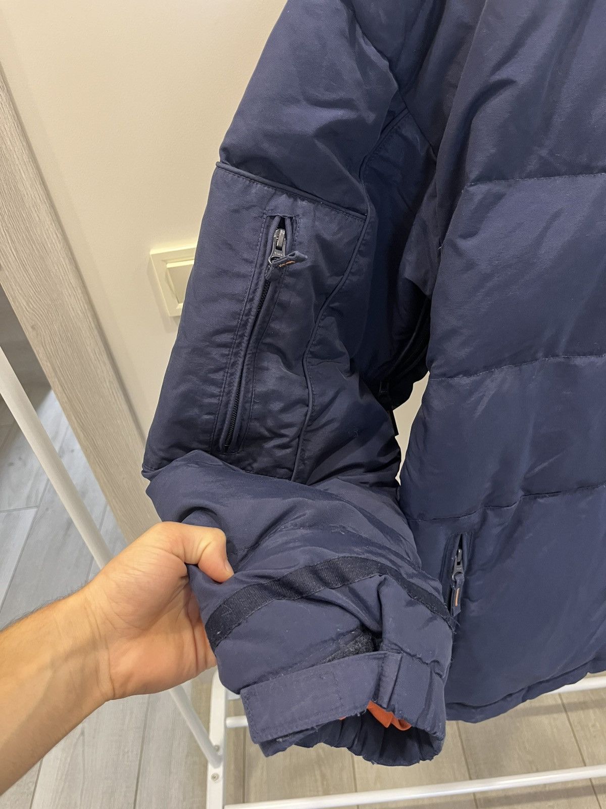 Nike Nike Vintage Puffer Down Jacket Hide Pockets Size US L / EU 52-54 / 3 - 3 Thumbnail