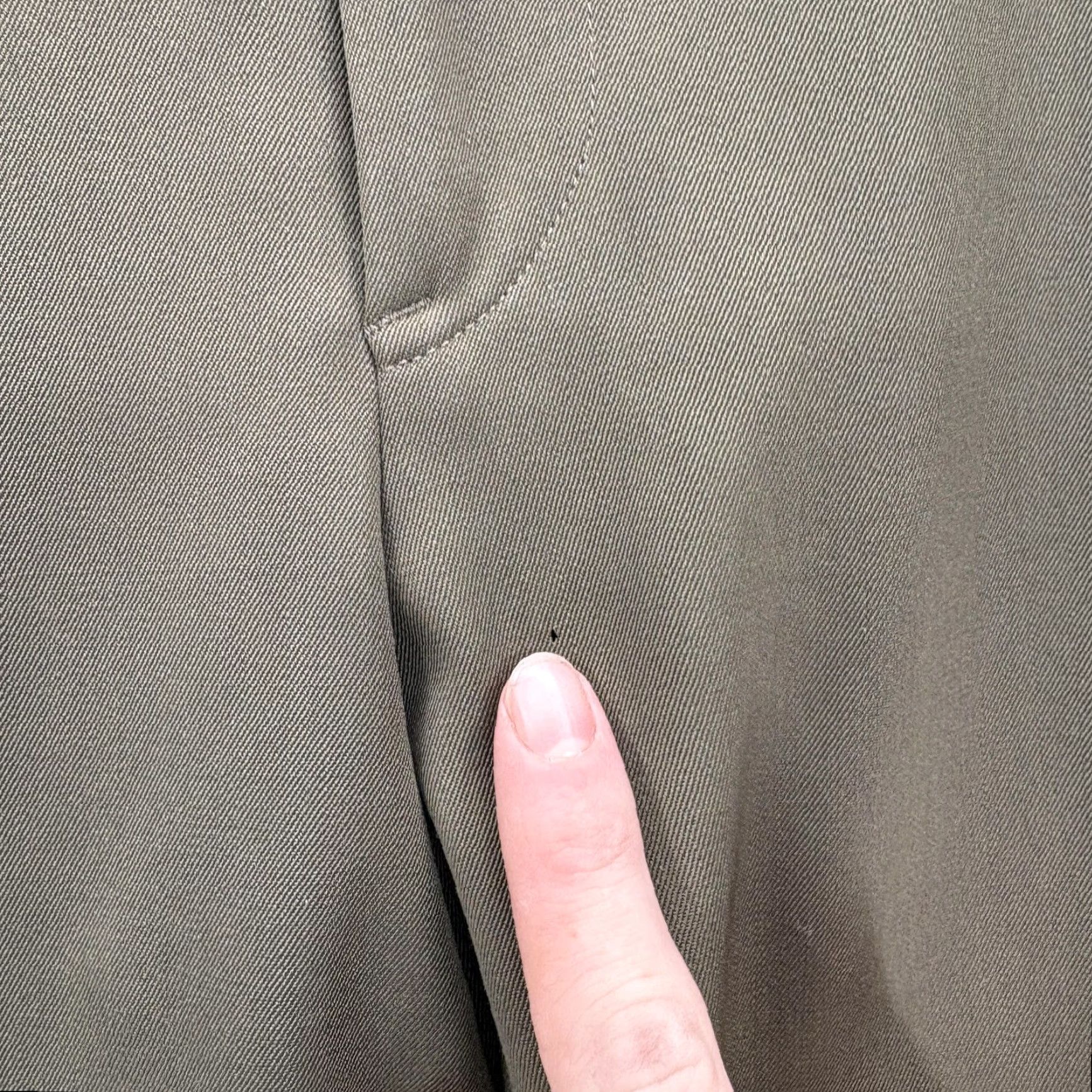 Brooks Brothers VINTAGE Brooks Brothers Dress Pants Mens 40x34 Green Wool Pleated Cuffed USA Size US 40 / EU 56 - 4 Thumbnail