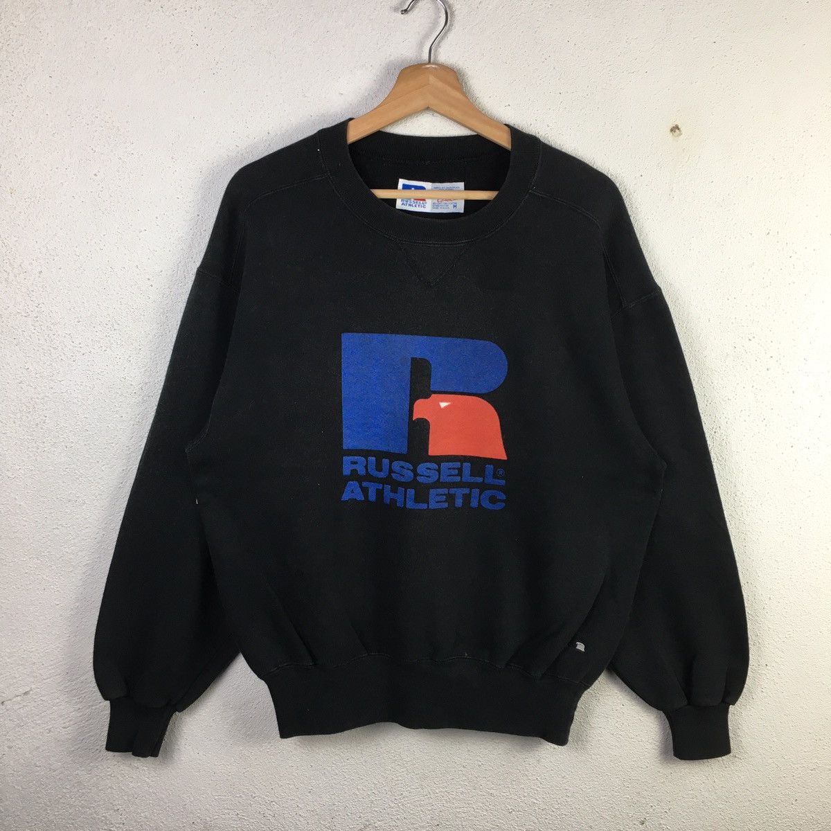 image of Made In USA x Russell Athletic Vintage Russell Athletic Big Logo Sweatshirt in Black (Size Medium)