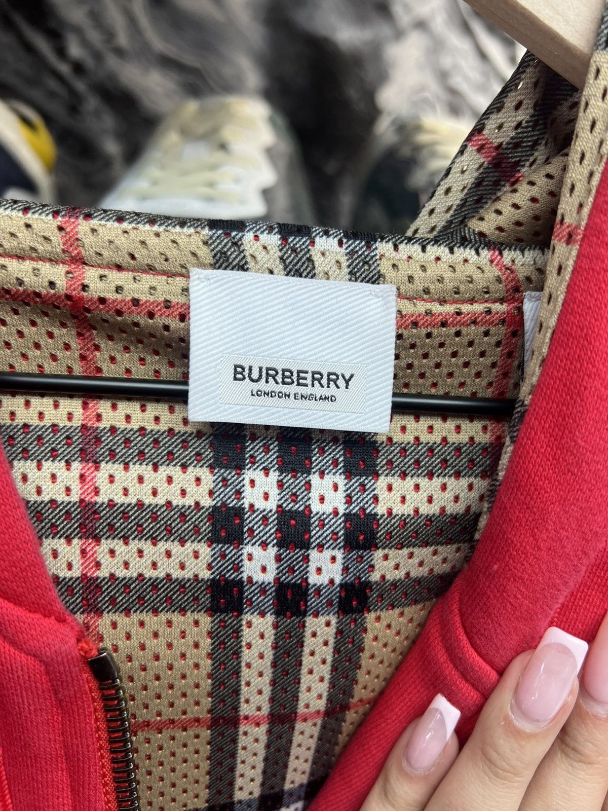 Burberry Burberry Red Zipper Hoodie Size US XL / EU 56 / 4 - 8 Thumbnail
