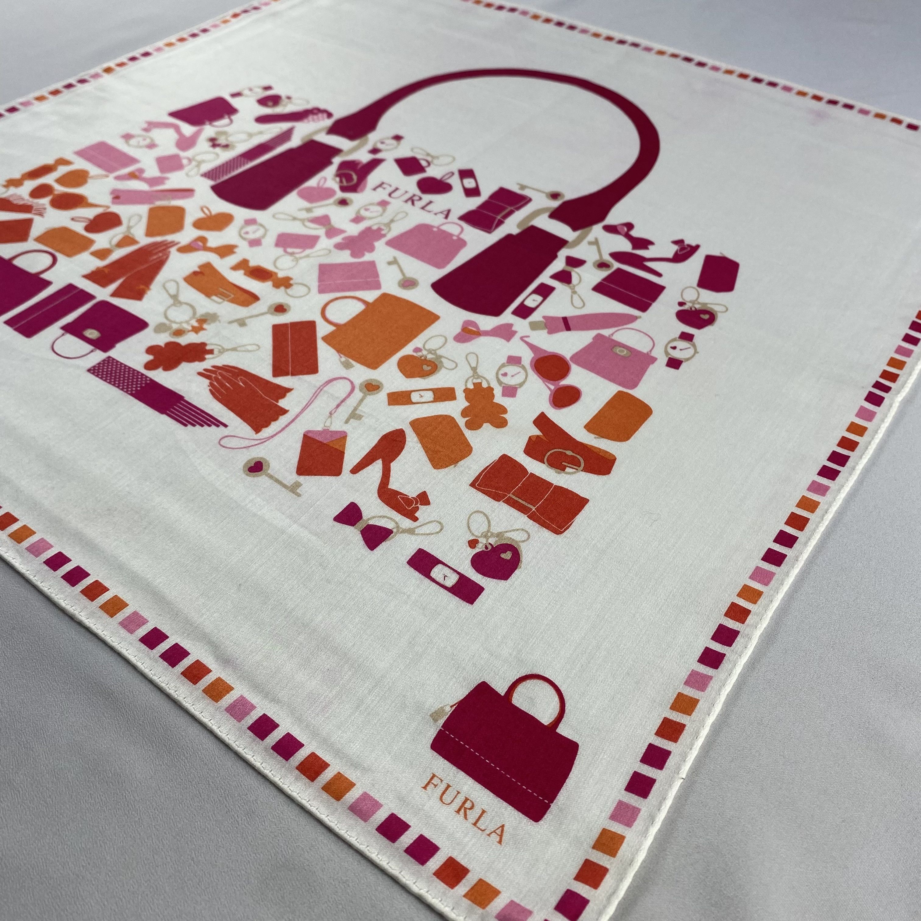 Furla × Vintage Furla Bandana/ Handkerchief / Neckerchief-P1083 Size ONE SIZE - 2 Thumbnail
