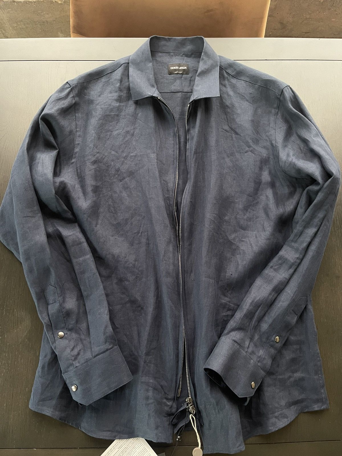 Giorgio Armani GIORGIO ARMANI ZIP SPORT SHIRT 41/16 (REG FIT) LINEN, NWT Size US L / EU 52-54 / 3 - 3 Thumbnail