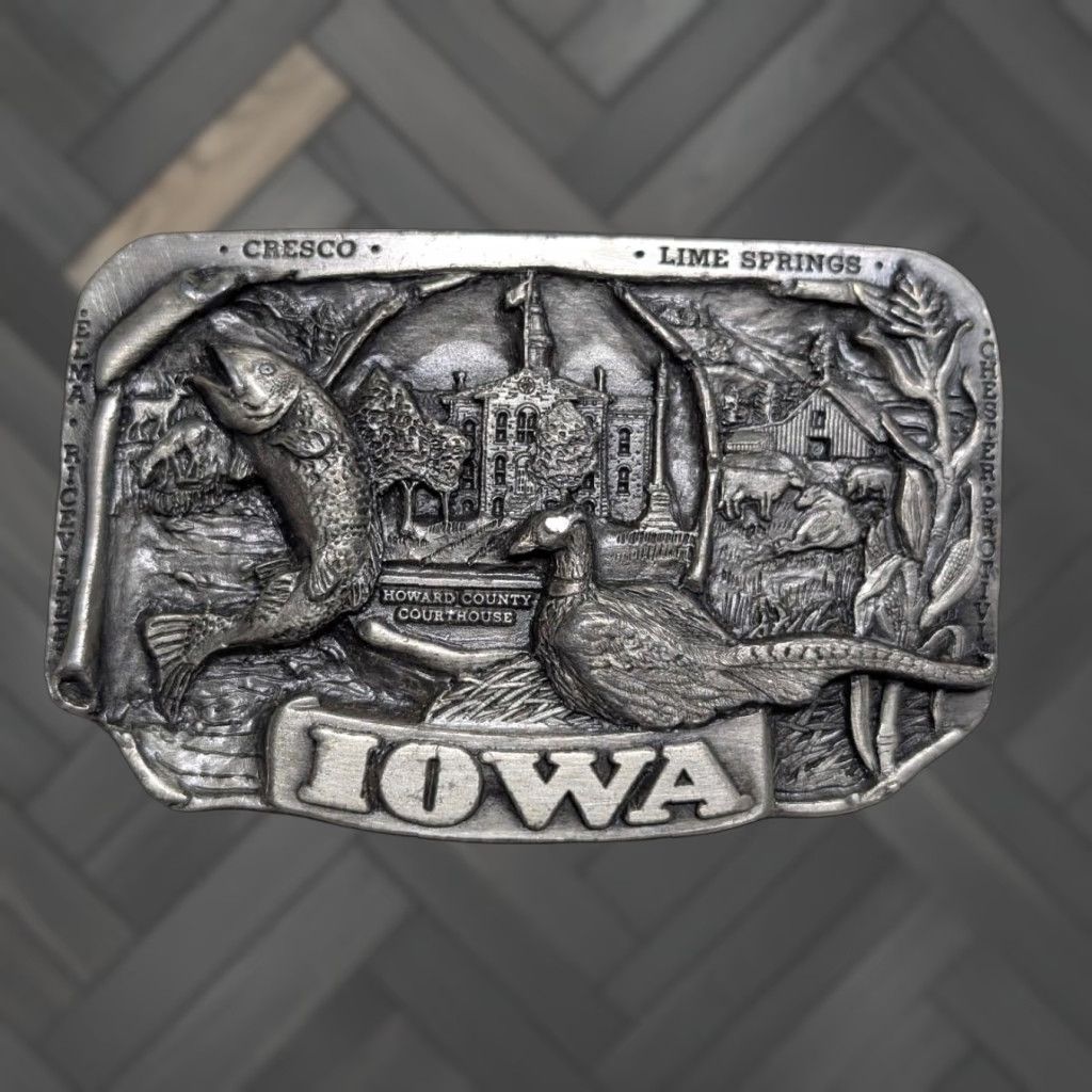 Vintage VINTAGE STATE OF IOWA belt buckle HEAVY DUTY solid pewter Western cowboy Size ONE SIZE - 1 Thumbnail