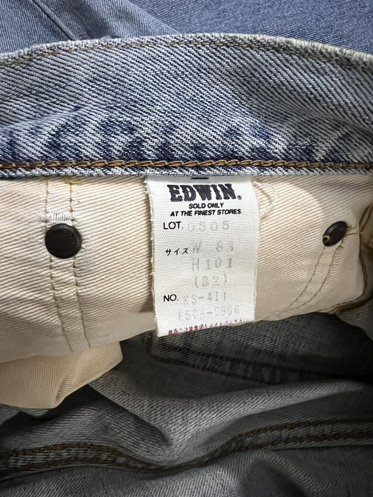 Edwin × Japanese Brand × Vintage EDWIN 505 FADED SELVEDGE DISTRESSED JEANS Size US 30 / EU 46 - 15 Thumbnail