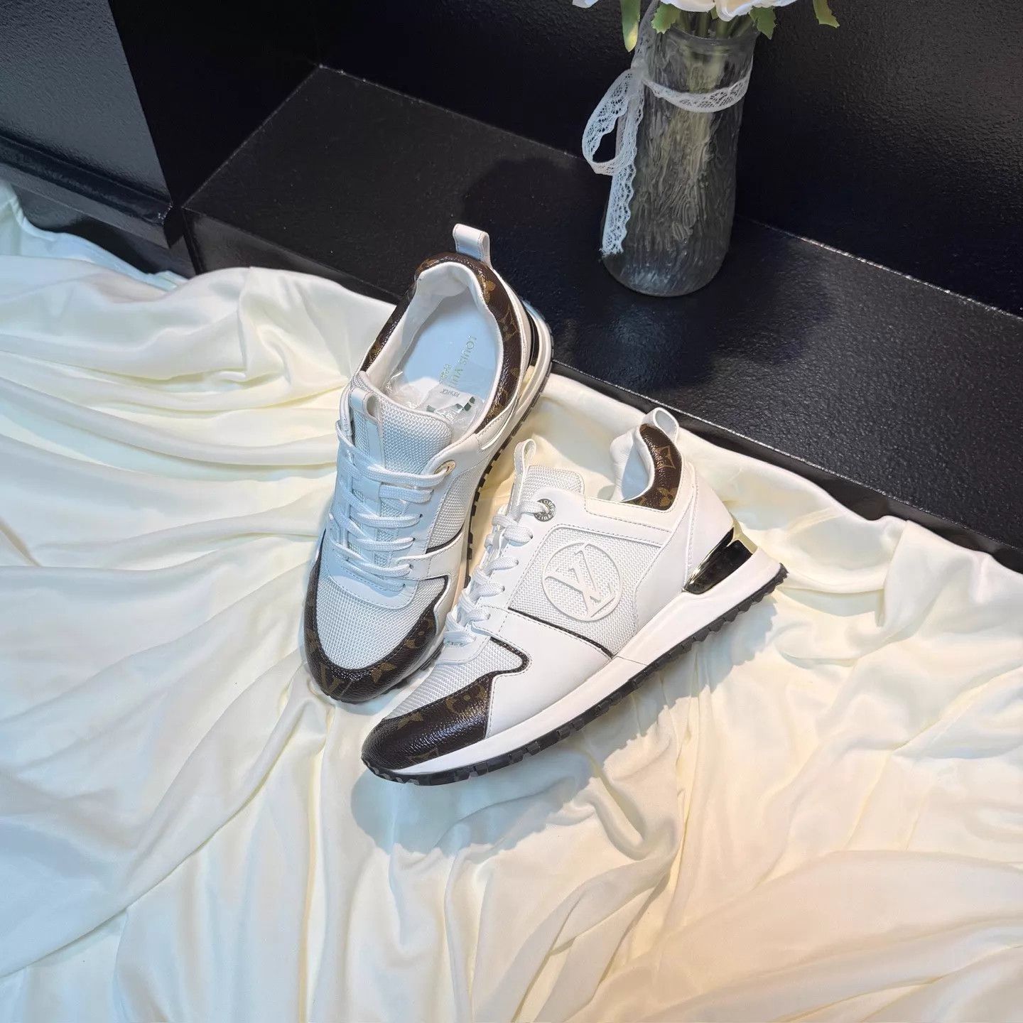 Louis Vuitton LV Run Away White Brown Monogram Sneaker 36 99 New 9k nh3066 Size US 5.5 / IT 35.5 - 1 Thumbnail