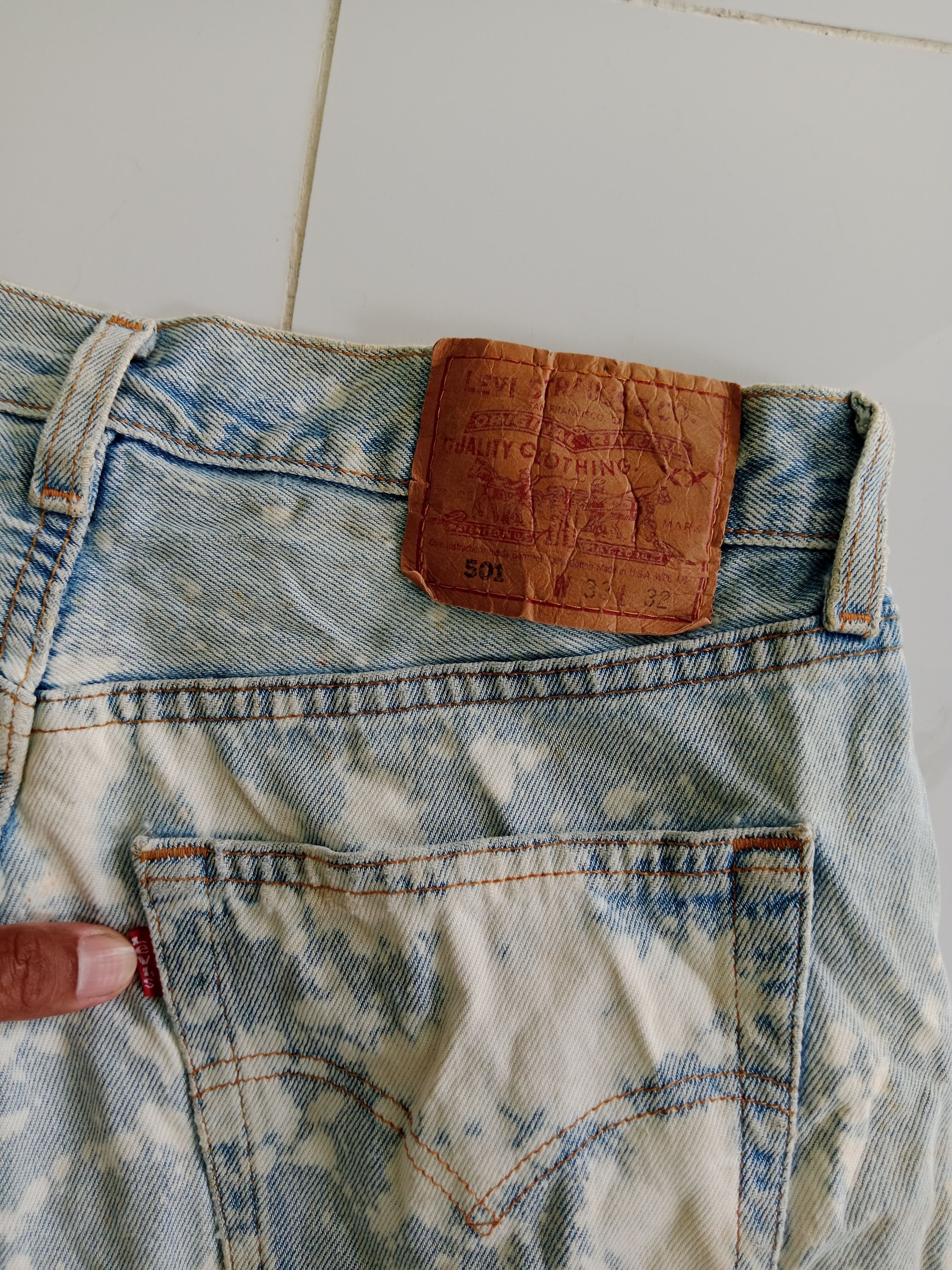 Levi's Vintage Clothing Levis 501 Distressed Short Pants Made in USA Acid Wash Style Size US 31 - 6 Thumbnail