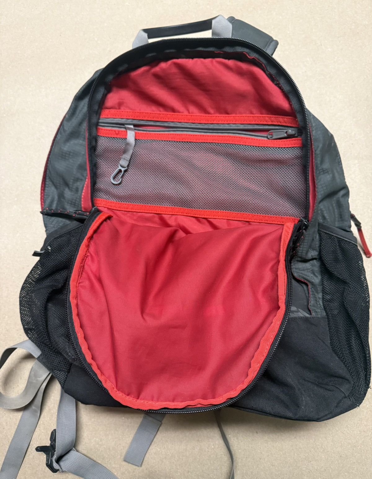Burton Burton Snowboard Urban Mountain Backpack Vintage Rare! Size ONE SIZE - 3 Thumbnail