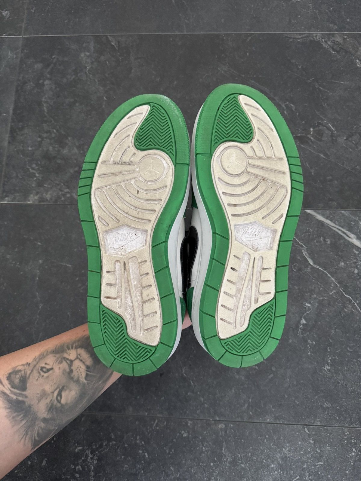 Nike Jordan 1 Elevate Low SE Lucky Green Size US 8 / IT 38 - 4 Thumbnail