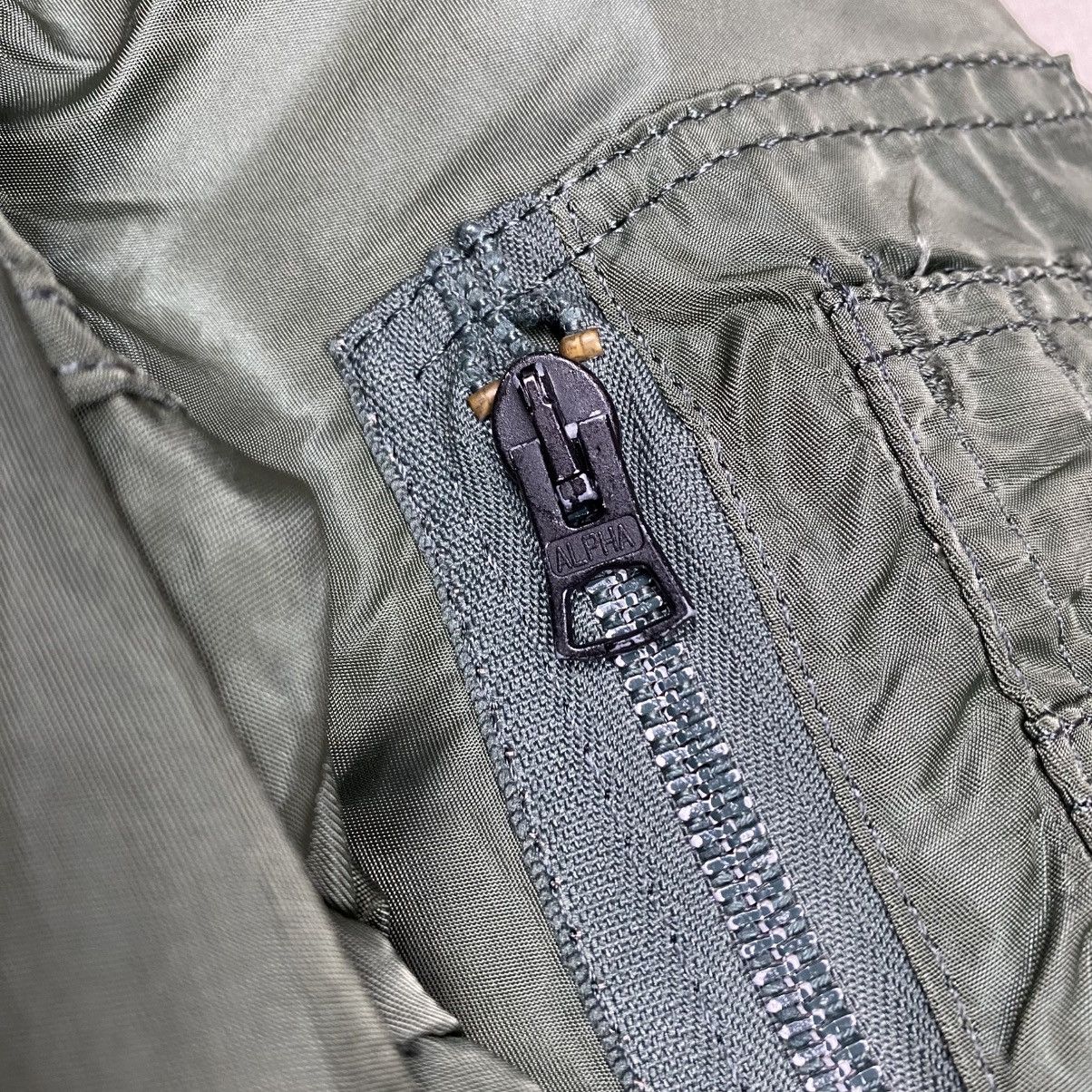Alpha Industries Alpha Industries MA-1 Bomber Flight Jacket Size US L / EU 52-54 / 3 - 8 Thumbnail