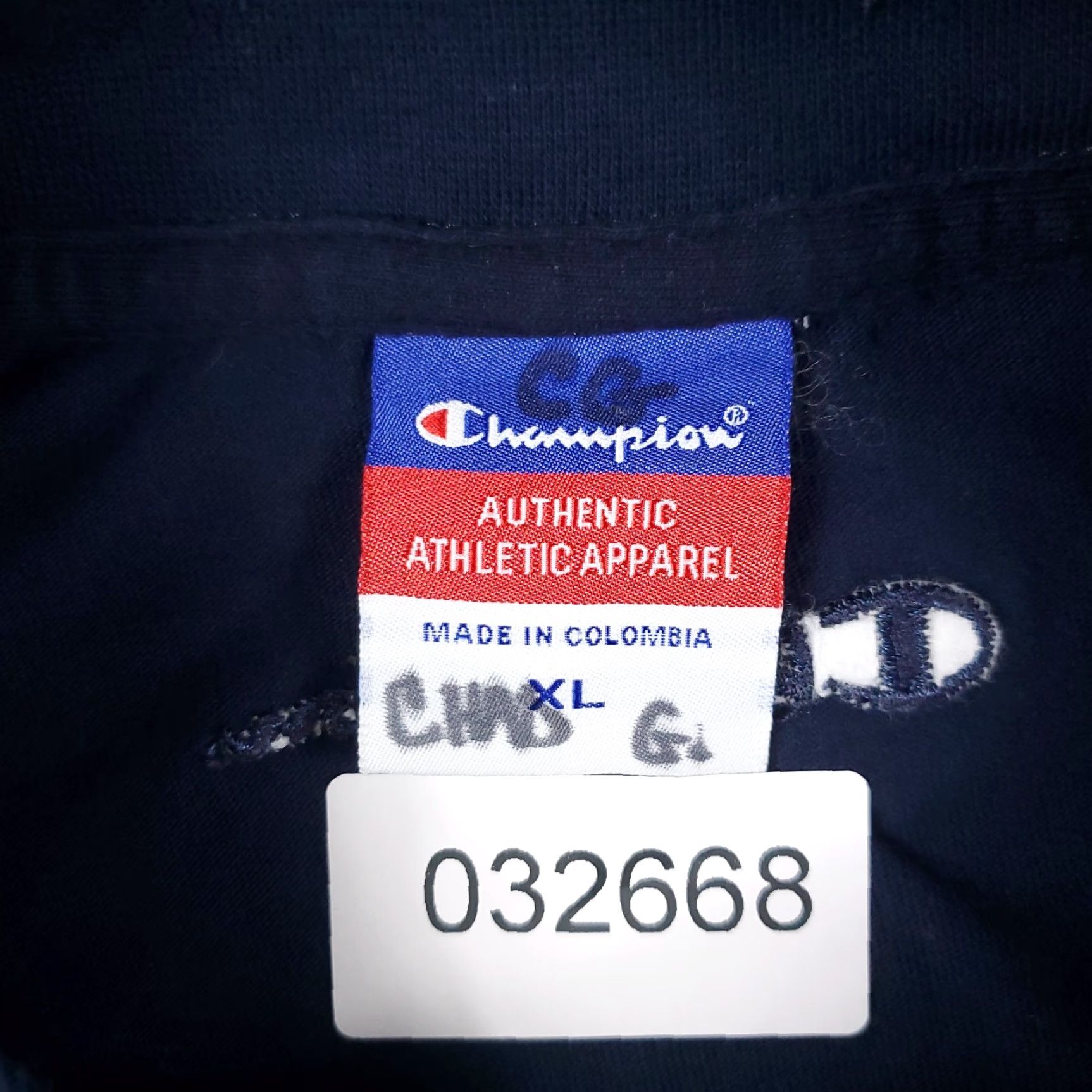 Champion Champion T Shirt Mens XL Navy Blue Long Sleeve Crew Neck Cotton Logo Modern Sports Shirt Mens XL Navy Blue Size US XL / EU 56 / 4 - 8 Thumbnail