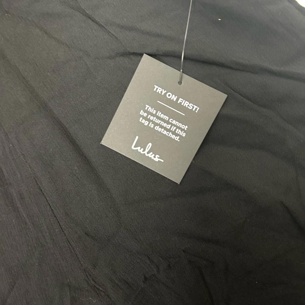 Lulus Lulus NWT Chic Elegance Black Lurex Stripe Jumpsuit XS Size 26" / US 2 / IT 38 - 7 Thumbnail
