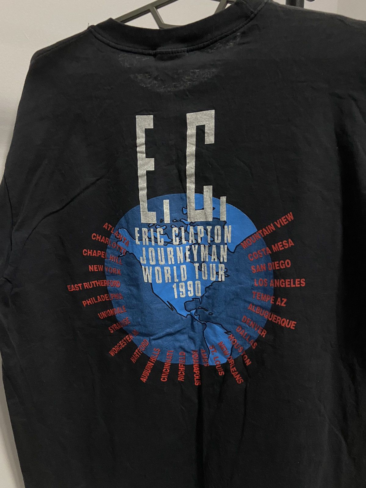 Vintage Eric Clapton 1990 big print t shirt vintage made in USA Size US XL / EU 56 / 4 - 4 Thumbnail